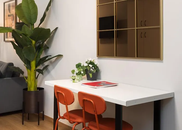 Apartment By Nest